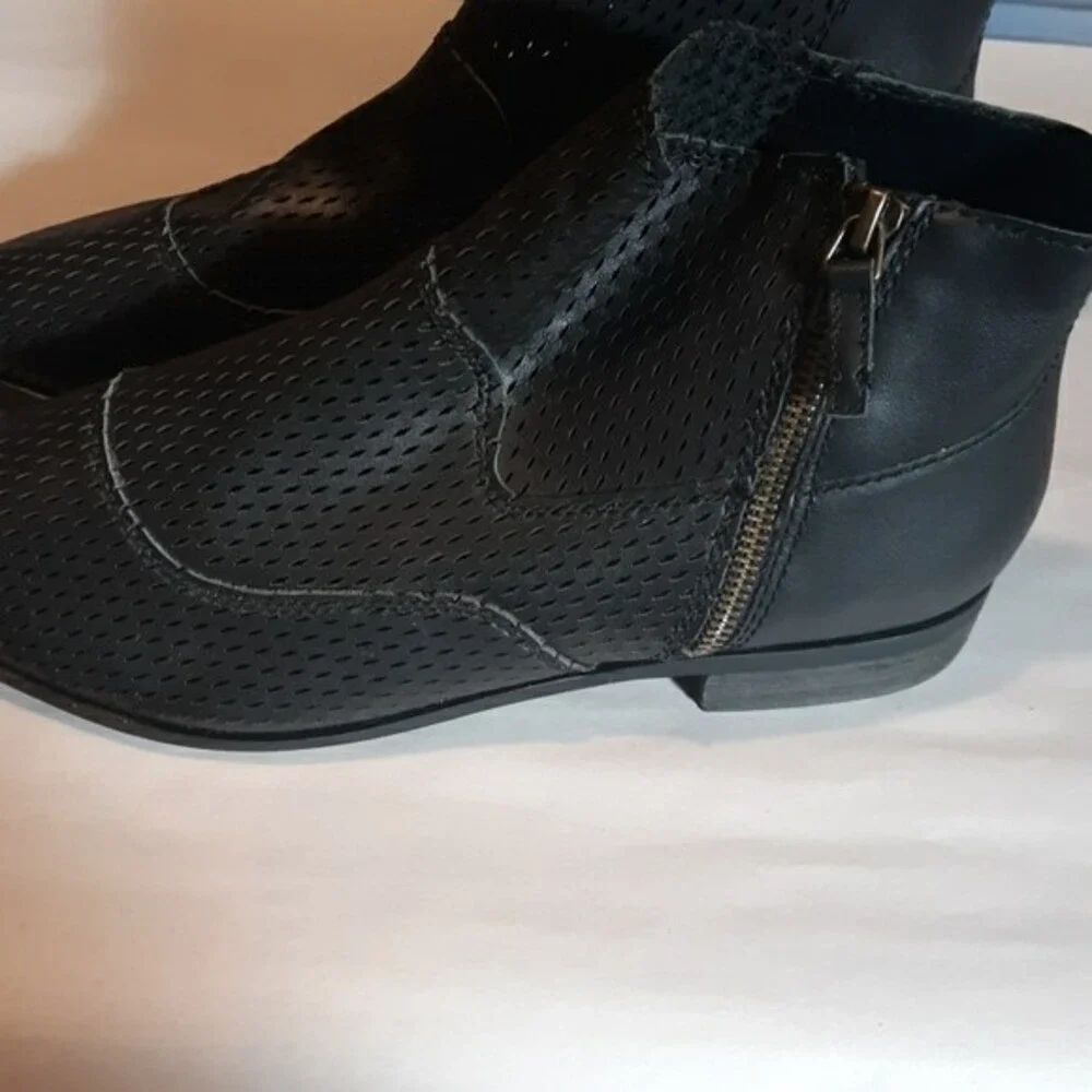 Kelsi Dagger Alaska Perforated Black Leather Booties 9.5 Ankle Boots